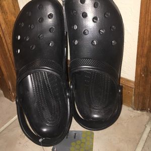 NEW Black Classic Clog Crocs